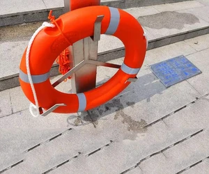 Medcare MT-LB1 HDPE Life Buoy 720mm Diameter with Light Hot Selling OEM From Jiangsu