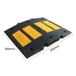 Rubber Speed Bump Wholesale Road Safety Deceleration Multiple Sizes Anti-skid Safety Facilities Rubber Speed Bumps