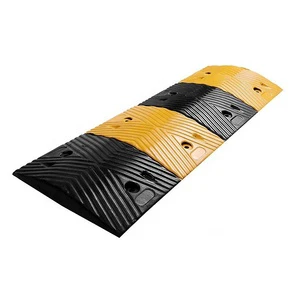 Rubber Speed Breaker Yellow-Black Road Speed Bump/Hump for Traffic Safety Anti-Pressure Rubber Road Engineering Durable