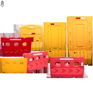 Good Selling Products 1.2-Meter Water Barrier Traffic Guardrail Plastic Road Traffic Safety Water Filled Traffic Barriers