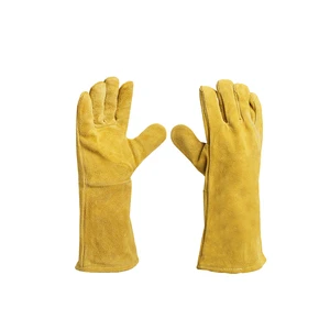 Advanced Welding Gloves Engineered For Superior Arc Protection Comfort Fit And Precise Metal Handling In Industrial Work