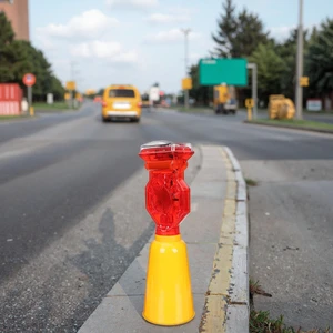 SHANGCHENG Solar LED Traffic Cone Light Sun-Proof Bright Battery-Powered Amber/Red Lens PS+base ABS Barricade Warning Lamp Road