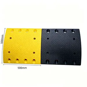 Yuyeu 500x500x45mm Yellow/Black HDPE Speed Bump 10-15mph Fixed Installation Car Safety Deceleration Warning