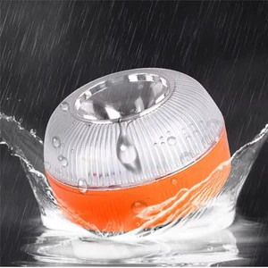 Cross-border Hot Sale V16 Magnetic Induction Traffic Warning Light LED Road Safety Customizable Colors 3.7V 2W for Car Breakdown