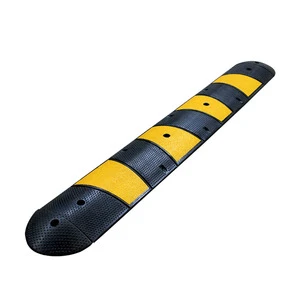 Durable High Strength Rubber Speed Bump Traffic Facilities for Bumpy Roads & Roadway Safety