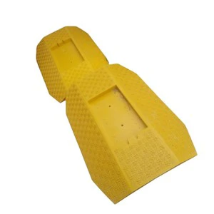 Customized SMC FRP Speed Bump GRP Traffic Safety Speed Bump Driveway Ramp