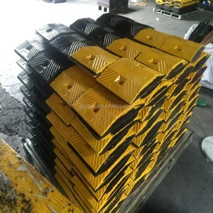 High Quality Washboard Shape Rubber Speed Bumps Speed Hump and Road Speed Ramp