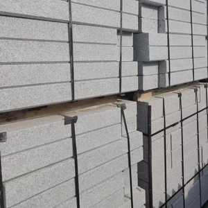 Custom Light Grey White Granite Curbstone Driveway Chinese Ganite Durable Natural Stone for Commercial Building Decoration