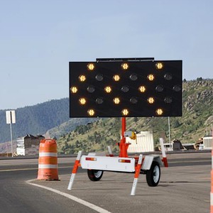 Electrical Safety Board Led Bar Traffic Sign Reflector Eye Cat Road Solar Power Yellow Arrow Flashing Light