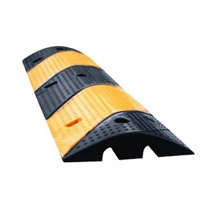 Thermoplastic Rubber Speed Bump 1000x350x70mm Double Groove Black Yellow Highway Workshop Parking Garage