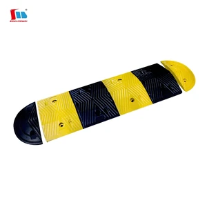 Hot-selling High-quality Non-slip Rubber Speed Bumps in Yellow and Black Easy-to-install Rubber Speed Bumps