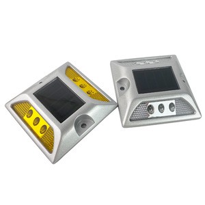 Highway LED Traffic Lights Waterproof Outdoor Aluminum Solar Powered Road Stud Light New Generation Technology