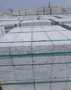 Hot selling granite roadside stones, suitable for various places such as parks