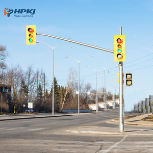 Galvanized Steel Cross Road Traffic Light Pole Outdoor LED Traffic Signal Light