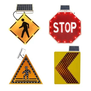 Manufacture Illuminated Road Sign Led Light Portable Display Solar Power Flashing Traffic Signs