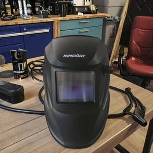 Factory Direct CE Certified Auto-Darkening Full Face Welding Helmet DIN9-13 Dark State 0.04ms Switch Time Large View Size 3-Year