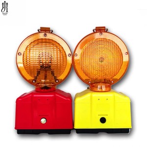 Solar Plastic Traffic Flashing Warning Light for Highway and Urban Roads-Roadway Safety