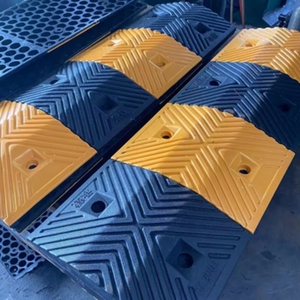 Rubber Speed Bump with Easy Installation for Road Safety