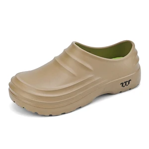Hot-selling Labor Protection Shoes Waterproof and Oil-proof Chef Shoes for Men and Women EVA Upper Casual Shoes