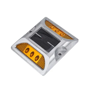 Two-Way 6 LED Solar Road Stud IP68 Waterproof Driveway Cat Eye Marker