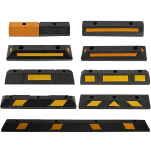 XZL Heavy Duty 550x150x100mm Speed Bumps Yellow Black Reflective Rubber Plastic Car Stopper for Garage Parking Lot Wheel Chock