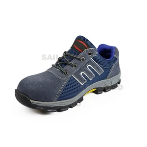 Steel Toe Safety Shoes Anti Smash Anti Puncture Waterproof Work Boots Breathable Lightweight Industrial Foot Protection