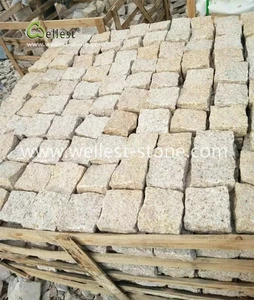 Yellow Granite Cobblestone Garden Paving Stone