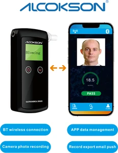 High Precision Wireless Electrochemical Alcohol Tester with Smartphone APP Data Management CE/ROHS Certified Breathalyzer