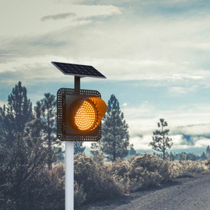 High Quality 200mm Yellow Blinker Solar Emergency Traffic Light