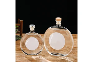 Bulk Sale Clear Glass Bottles 250ml 500ml 8oz 16oz With Polymer Cork For Gin Wine Tequila Brandy Energy Drinks In Bar Restaurant