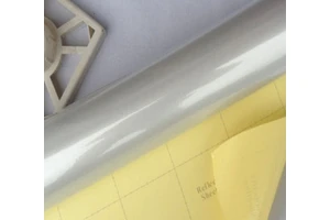 Printable reflective vinyl poster material