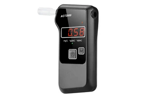 Good Sale Portable Digital Display Breath Alcohol Test Tool Personal ALKOMAT Fuel Cell Drive Safety Tool