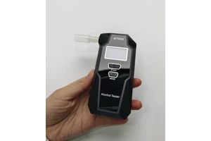 ACT ACT5000 Factory Sale Breathalyzer China Fuel Cell Sensor Alcohol Checker Accurate Tester 1.7" Display 2 AAA Batteries Fast