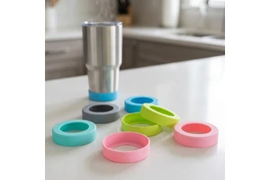 Best-Selling Heat Resistant Foldable Silicone Cup Sleeve with Modern Simple Design for Travel Cups 7.5CM Universal