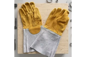 Emboson Heat Resistance Goat Split Leather Palm Cowhide Cuff Welding Gloves Fireproof Anti Slip Safety Breathable Working Gloves