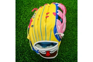 Wholesale Outfield Softball Glove Adult Glove Baseball Glove Kip Outfielder Glove Carton SpongeBob Outfield Baseball Gloves