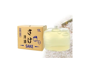 Yinghok Japanese Alcoholic Beverages 1.8L Bottle Packed Rice Wine Sake 15% Alcohol Traditional Japanese Nihonshu