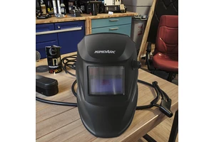 Factory Direct CE Certified Auto-Darkening Full Face Welding Helmet DIN9-13 Dark State 0.04ms Switch Time Large View Size 3-Year
