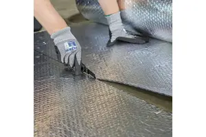 97% Reflective Aluminum Bubble Insulation Film 3mm/5mm/8mm For Roof Wall Attic