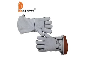 Grey Cow Split Welding Gloves.Reinforcement on Plam,near Thumb.Each Glove with Small Hanger.