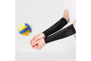 Youth & Adult Basketball Compression Sleeves with Thumbhole Flexible Volleyball Training Arm Sleeves Protective Sports Gear