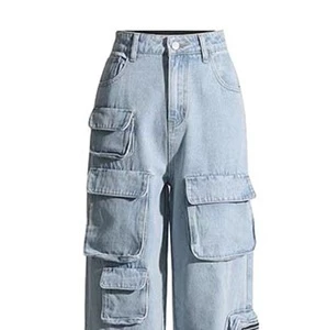 New Arrival Custom logo Wholesale Clothing Stretchy Denim Jean Pants Women's Jeans Cargo Multi Pockets Distressed Baggy Pants