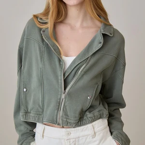 Custom Women's Washed Cropped Bomber Jacket Diagonal Zip Elastic At Bottom Band Casual Jacket Manufacturer