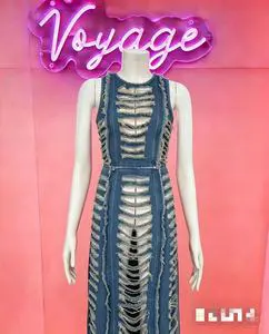 Sexy Summer European Denim Suit with Distressed Detail and High-Slit Vest