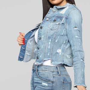 Customized Women's Ripped Jean Jackets Fashionable Crop Denim For Casual Style Washed Technics For Autumn and Winter Season