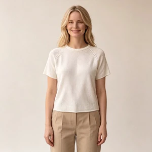 Quality White Short Sleeve Anti-Wrinkle Knit Top for Summer Office Work Casual Travel Minimalist Style Breathable Solid Color