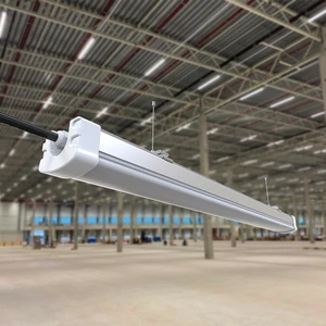 Shinelong Ip65 Waterproof Triproof Lights Fixture Cold Room Triproof Led Light Parking Place Warehouse Railway Station
