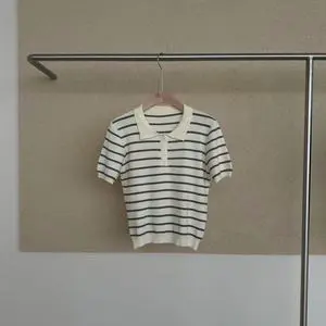 Summer Polo V-neck Button-up Stripes Knitted Short Sleeved Pullover T-shirt Top Knitwear for Women