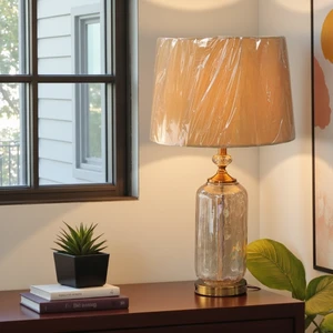 Trending Luxury Glass Crystal LED Simple Table Lamp Contemporary Lounge Lighting Fixture