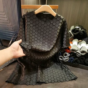 Casual Women's Two-Piece Set Solid Color Pleated Top Shorts Plus Size Knitting Fabric Loose Fit Fashionable Plus Size Clothing